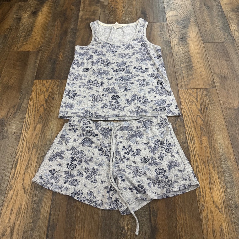 Lucky Brand Womens Pajama Set Medium Gray Blue Floral Tank Shorts 2pc Sleepwear